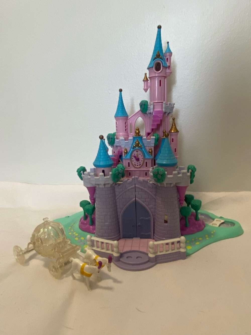 Cinderella castle polly pocket bluebird - Picture 16 of 16